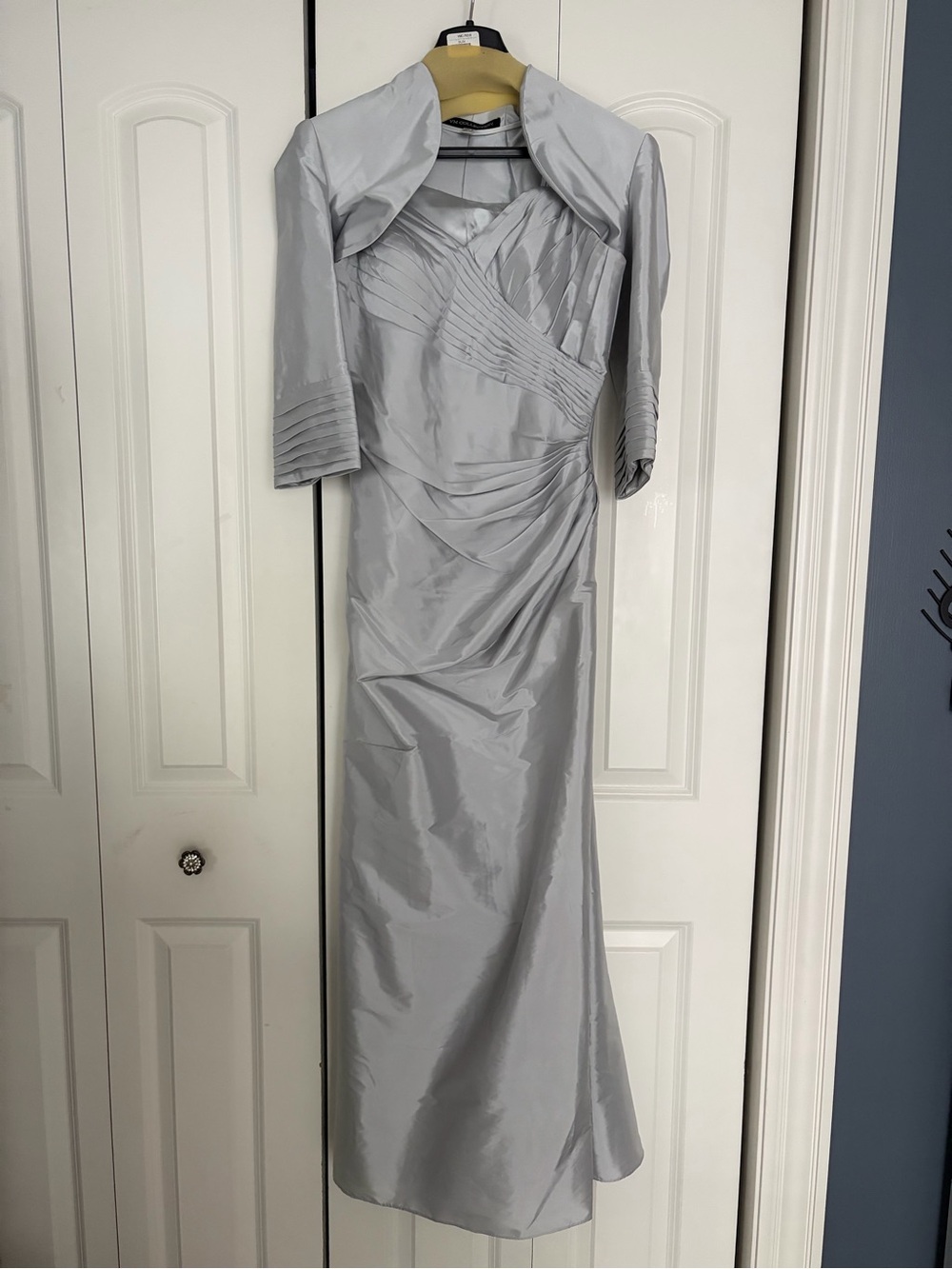 VM Collection Gown